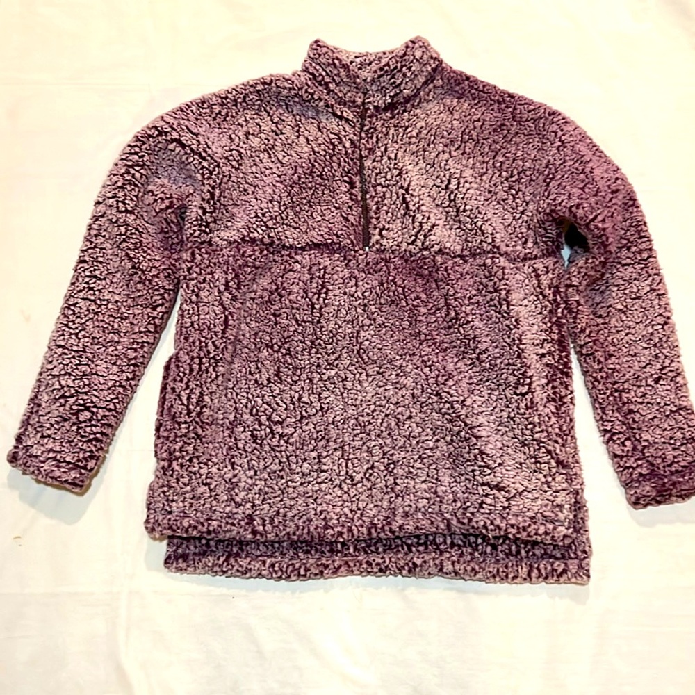 Emily B quarter zip pull over so fuzzy and warm!